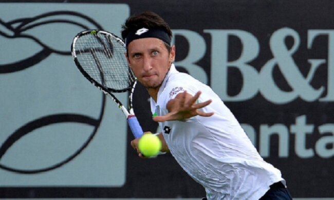 Українець Стаховський вибув в першому раунді турніру у Марракеші