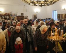 Без слів: львівський священик провів унікальне богослужіння