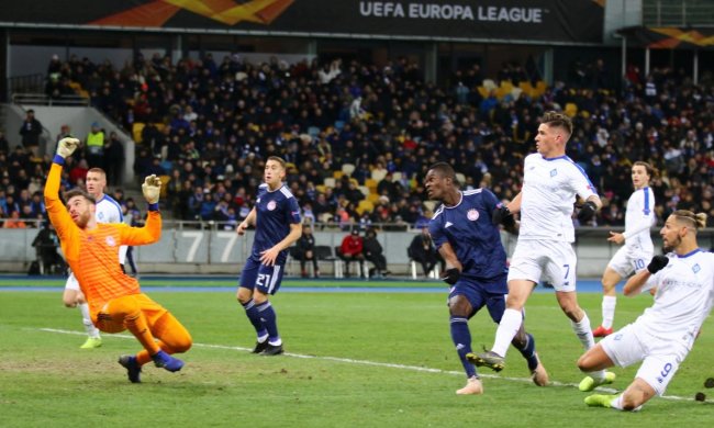 Динамо сразится с грандом в следующем этапе Лиги Европы