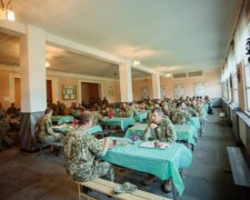 Чим годують українських воїнів: експертиза підтвердила найгірше