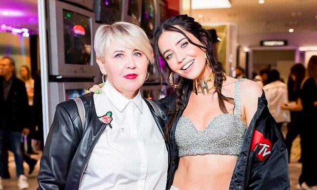 Дорофєєва з мамою