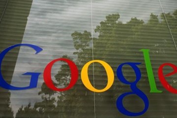 Google навчилась відновлювати пошкоджені фото