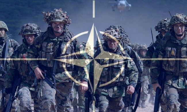 НАТО готова направить военный контингент в Украину