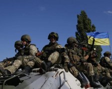 Сутки в ООС: путинские орки держат бойцов ВСУ под плотным огнем