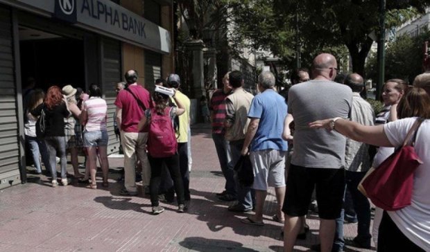 Из-за дефолта Греция теряет 50 тысяч туристов ежедневно