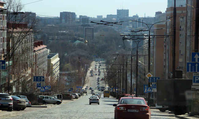 Оккупированный Донбасс взвился украинскими флагами: фото