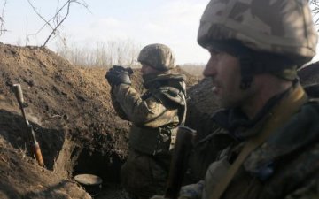 Українці засікли двох "патріотів" на застіллі зі спонсором війни