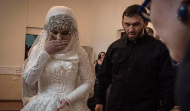 Весілля чеченського поліцейського і юної дівчини сколихнуло ЗМІ