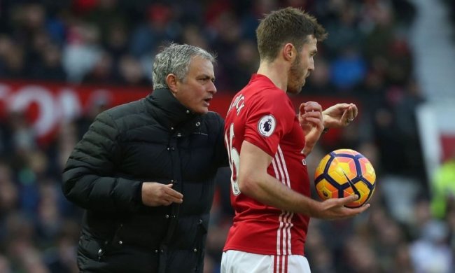 Манчестер Юнайтед нашел замену Моуринью