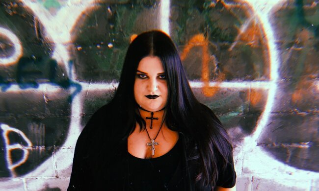 Alyona Alyona, instagram.com/alyona.alyona.official/