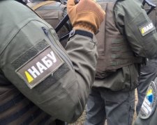 НАБУ обшукало дебіторів Укрнафти