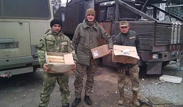 Однажды мы везли фото внучки дедушке на фронт - военный почтальон Сурков