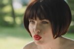 Зірка "Дизель шоу" Вікторія Булітко накинулася на колишню свого залицяльника з їжею в руках: "Дупа не влізе"