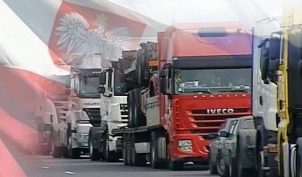 Россия и Польша остановили между собой движение грузовиков