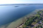 Найбільше озеро України показали з висоти пташиного польоту