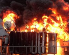 Севастополь освітлює палаюча трансформаторна підстанція