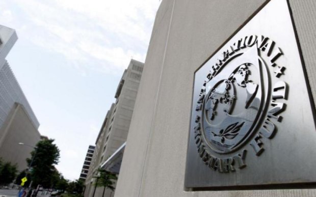 Нацбанк налякав українців страшним прогнозом по МВФ