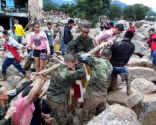 З'явилися моторошні кадри наслідків зсуву у Колумбії