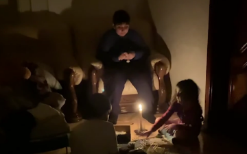Відключення світла. Фото: скрін youtube