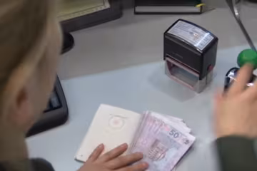 Корупція, кадр з відео