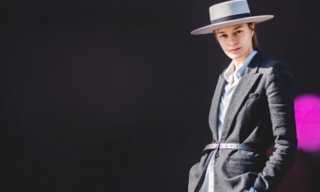 Украинская модель снялась в ролике о первой школьной любви (видео)