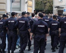 Російським поліцейським заборонять закордонні подорожі