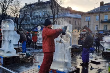 Льодові скульптури / фото: Galnet