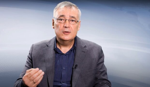 Дмитрий Снегирев