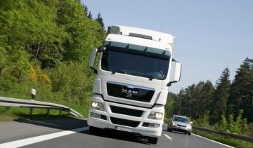 Фуры начнут проверять на перегруз под Киевом