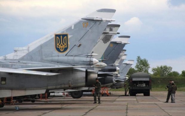 Українська авіація завдала нищівного удару по цілях: відео