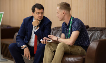Разумков прокоментував "розкол" у "Слузі народу" Зеленського: що не поділили Дубинський й Арахамія