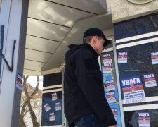 "Азов" оголосив безстрокову акцію біля одеського Сбербанку