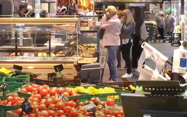 Українців попередили про нову хвилю подорожчання: які продукти стануть розкішшю