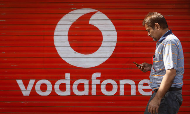 Vodafone Ukraine отримає нового власника: чого чекати клієнтам після "зміни прописки" оператора