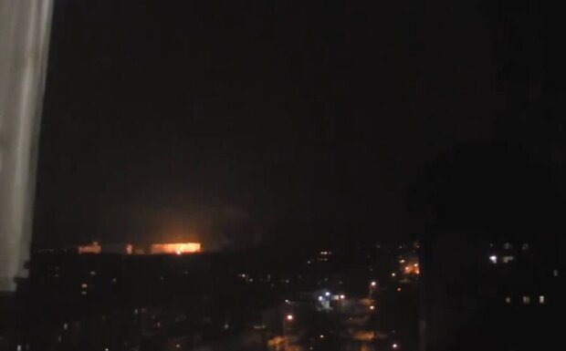 Обстрелы под Луганском / скриншот из видео