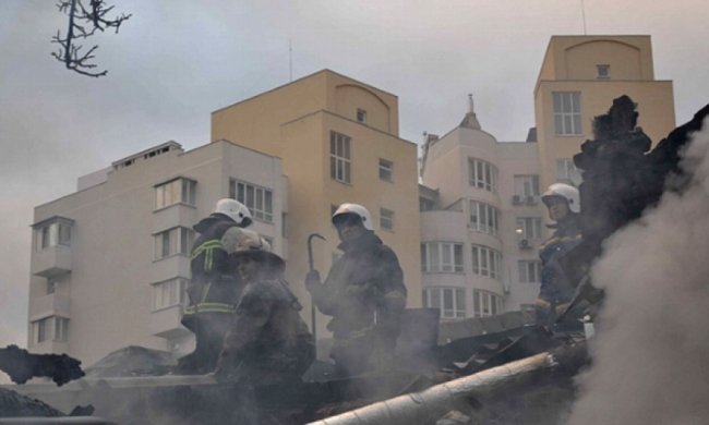 Вчора рятувальники ліквідували масштабну пожежу в Одесі (фото)