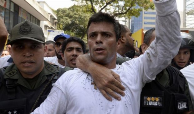13 лет тюрьмы дали лидеру оппозиции в Венесуэле