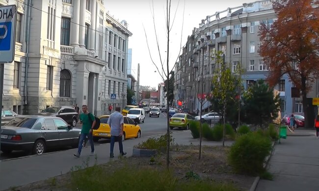 Харьковчане массово "забили" на коммуналку, сидя на карантине - Кернес не простит