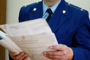 Прокурорам поднимут зарплаты, потому что "вынуждены" брать взятки: "Не хватает на жизнь"