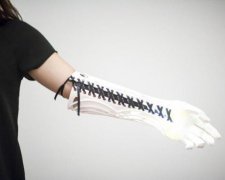 Ученые создали третью руку, и она не лишняя