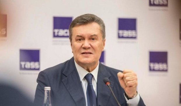 Захист Януковича просить перевести справу про держзраду в "звичайний режим"