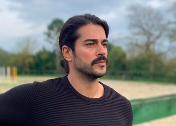Бурак Озчивит, instagram.com/burakozcivitgr/