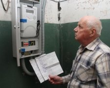 Плати цілий рік: Кабмін знову підклав українцям свиню