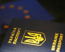 Рада ЄС схвалила безвіз Україні