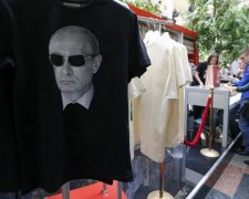 Під пах американцям: Путін одягне росіян у власний мотлох