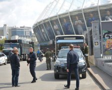 Дебати на НСК "Олімпійський