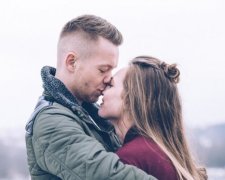 Еротичний гороскоп на 15 серпня: Овнів чекає нелегкий вибір