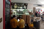 Особая приправа: киевский курьер развозил пиццу с "кайфом"