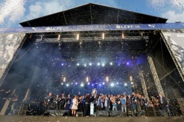 Гравці "Лестера" пройшлися чемпіонською ходою містом