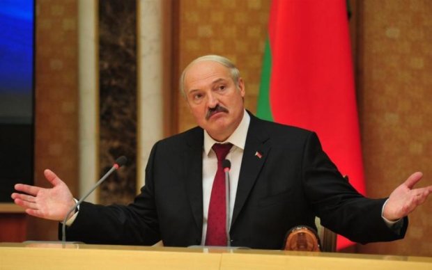 Шпигунський скандал: у Лукашенка продовжують чудити